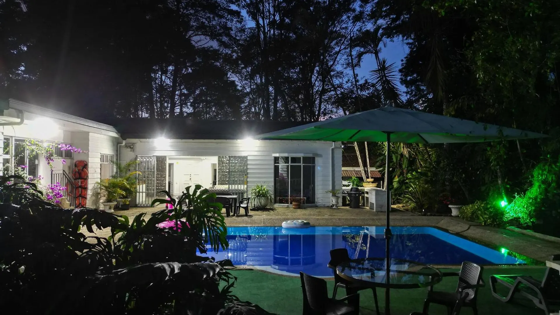 Villa Casa Privada En El Poblado Despedidas De Soltero Fiesta Picsina Jacuzzi Medellin